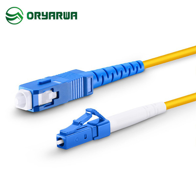 LC UPC al cordón de remiendo del solo modo de la fibra óptica del SC UPC 3M a una cara Jumper